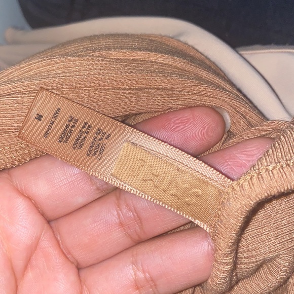 Skims long sleeve dress - Picture 6 of 6